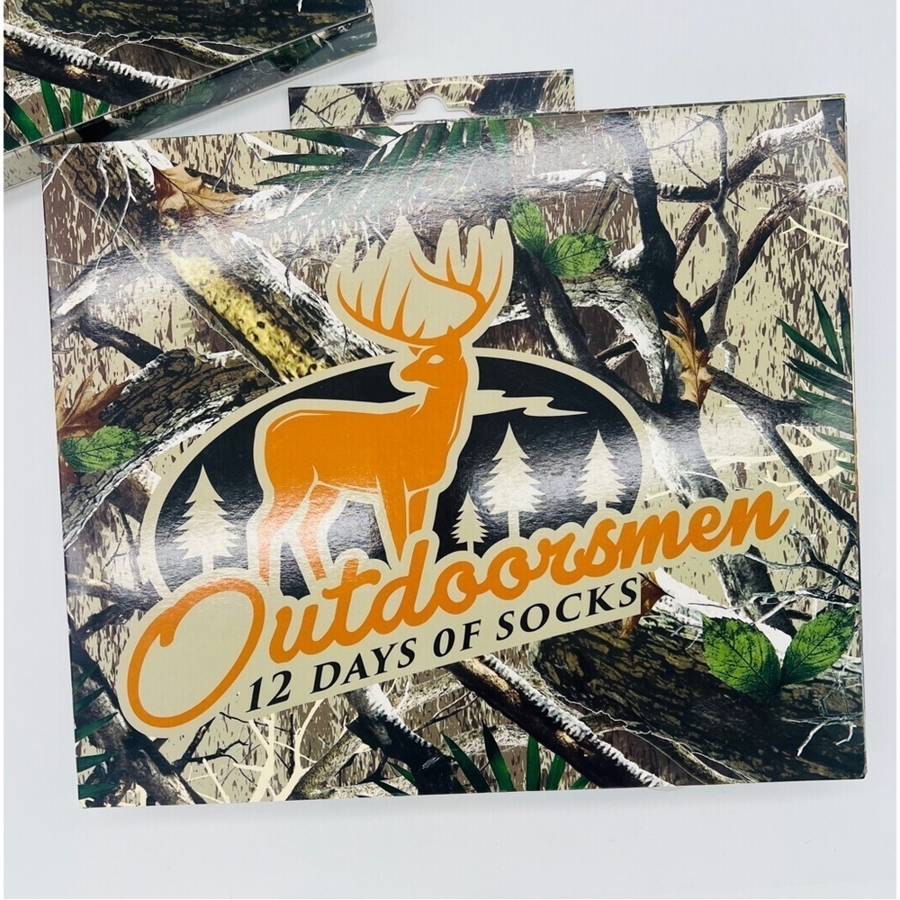 NWT Outdoorsmen 12 Days of Socks Boxed Sock Set Camo Hunter Deer Fishing Mens - Picture 2 of 4